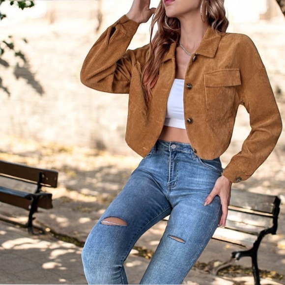 Women’s Button-Front Corduroy Flap Pocket Button-Up Crop Trucker Jacket - Picture 6 of 16